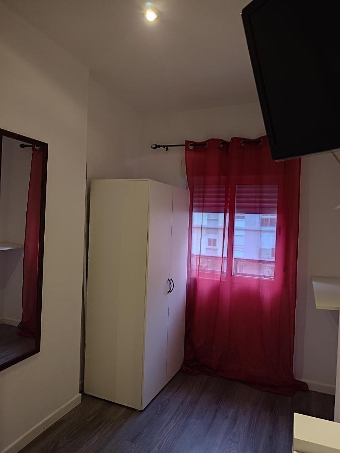 Avenue Rooms Valencia Eksteriør bilde